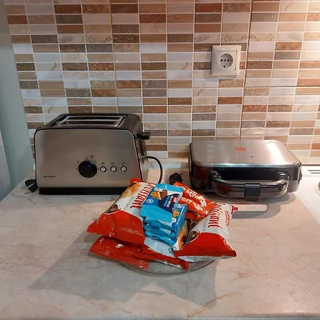 Areti's Garden 2 アパート